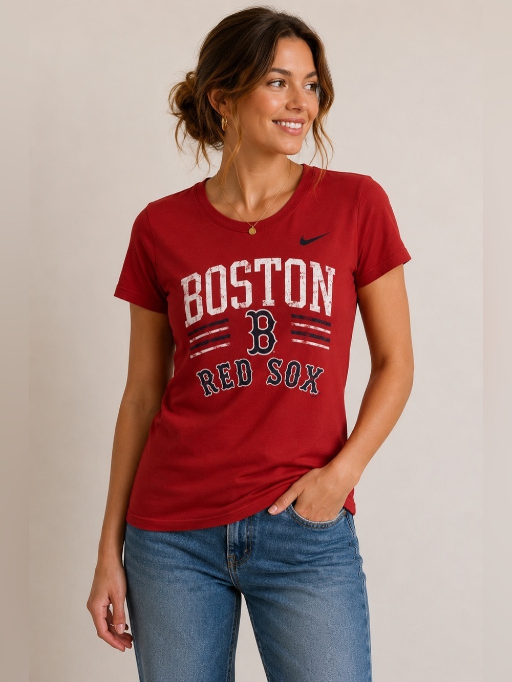 NIKE Boston Red Sox MLB Baseball Women’s Small Slim Fit Short Sleeve Graphic Tee